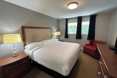 Photo 2 - Hillside Inn