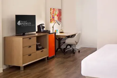 Photo 4 - Hotel Indigo Austin Downtown - University by IHG