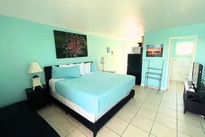 Photo 4 - Conch Key Fishing Lodge and Marina