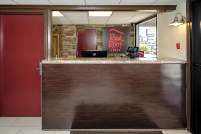 Photo 3 - Red Roof Inn Vermillion - U of South Dakota