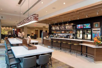 Photo 2 - Courtyard by Marriott Holland Downtown