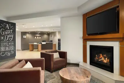 Photo 3 - TownePlace Suites by Marriott Alexandria