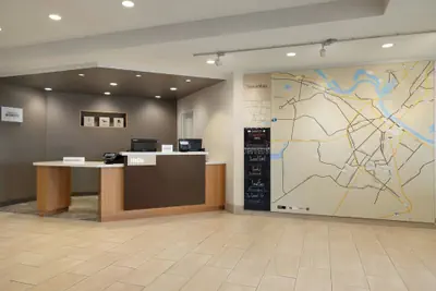 Photo 4 - TownePlace Suites by Marriott Alexandria