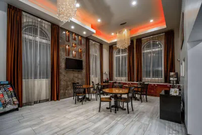 Photo 5 - Travelodge Inn & Suites by Wyndham Bell Los Angeles Area