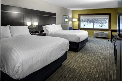 Photo 4 - Holiday Inn Express & Suites Coldwater by IHG