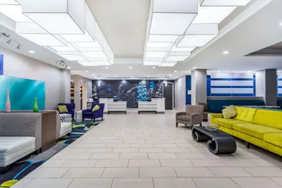 Photo 5 - La Quinta Inn & Suites by Wyndham Odessa N. - Sienna Tower