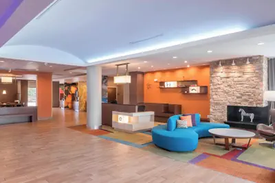 Photo 4 - Fairfield Inn & Suites by Marriott Houston Pasadena