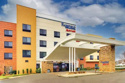 Photo 2 - Fairfield Inn & Suites Dunn I-95