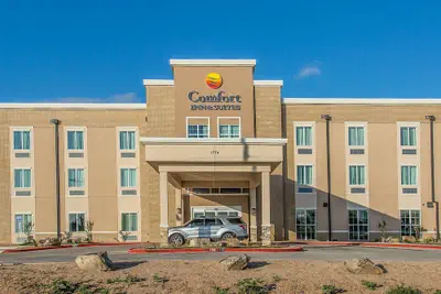 Photo 2 - Comfort Inn & Suites Snyder