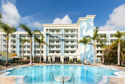 Photo 2 - Blue Flamingo Resort Key West