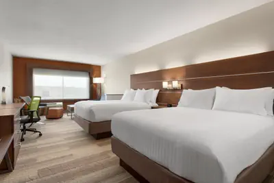 Photo 4 - Holiday Inn Express & Suites Duluth North - Miller Hill by IHG