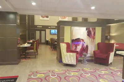 Photo 2 - Hampton Inn & Suites La Porte