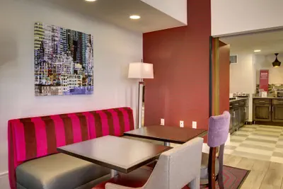 Photo 5 - Hampton Inn & Suites Cordele