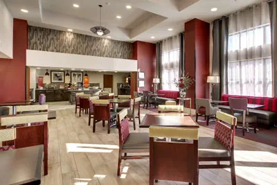 Photo 4 - Hampton Inn & Suites Cordele
