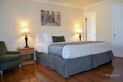 Photo 4 - Wittle Inn