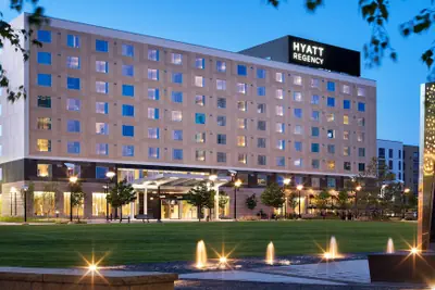 Photo 2 - Hyatt Regency Bloomington - Minneapolis