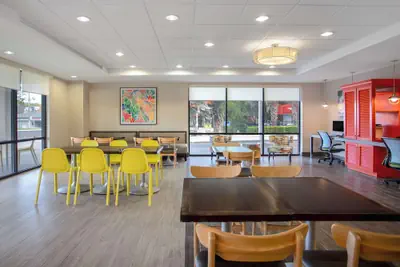 Photo 4 - Home2 Suites by Hilton Gainesville Medical Center
