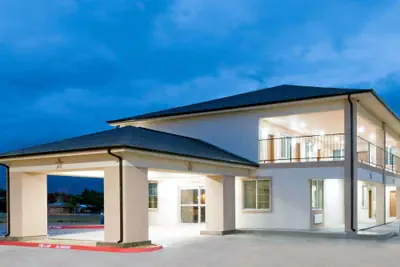 Photo 2 - Super 8 by Wyndham Colorado City