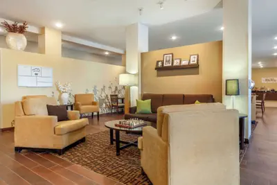Photo 3 - MainStay Suites Lincoln University Area