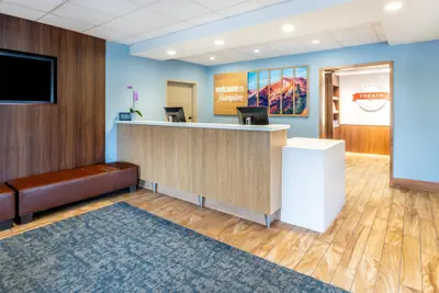 Photo 5 - Hampton Inn & Suites Silverthorne