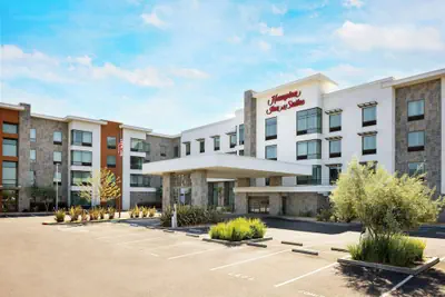 Photo 2 - Hampton Inn & Suites Napa