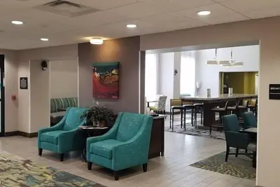 Photo 4 - Hampton Inn & Suites Las Cruces I-10