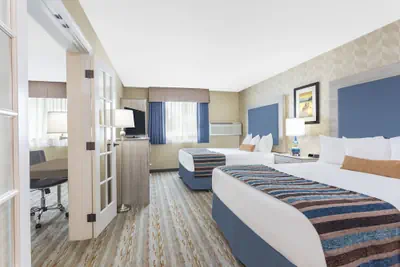 Photo 2 - SilverStone Inn & Suites Spokane Valley