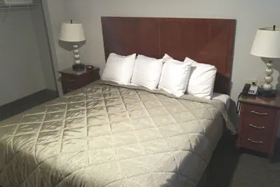 Photo 5 - Affordable Suites of America Portage