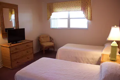 Photo 3 - Palm Beach Waterfront Suites