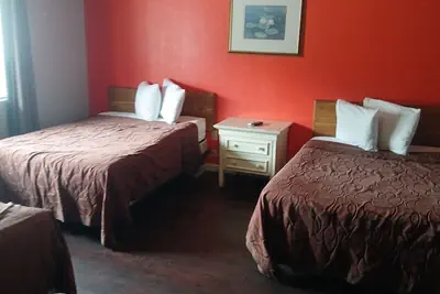 Photo 3 - The Coalinga Motel