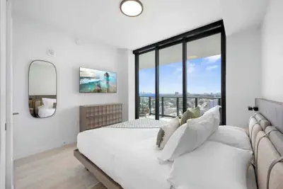 Photo 4 - NOK Classy 2BR in Miami Beach