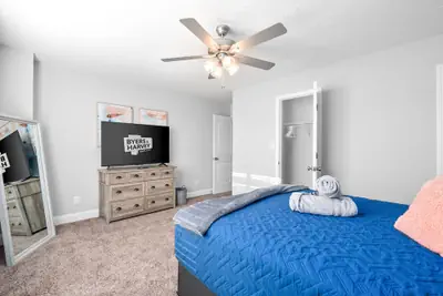 Photo 4 - Unit #908 Peachers Place Townhomes!