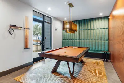 Photo 5 - 6min to Domain 12min DT Studio- Pool Parking
