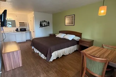 Photo 4 - Trailhead Lodge