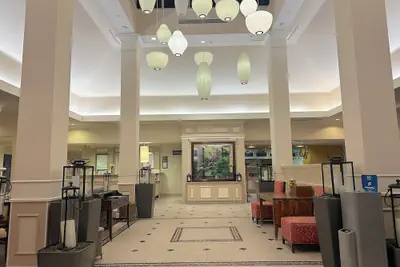 Photo 3 - Arnot Grand Hotel & Suites