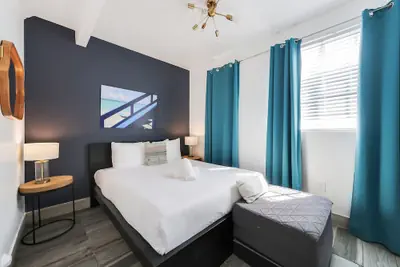 Photo 2 - Drexel Apts by At Mine Hospitality