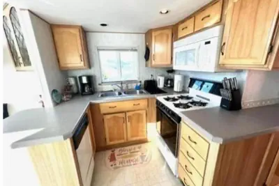 Photo 5 - Rogue River Landing Resort