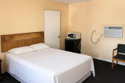 Photo 5 - Sunrise Inn Cordele GA Near I 75