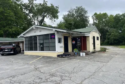 Photo 2 - Sunrise Inn Cordele GA Near I 75