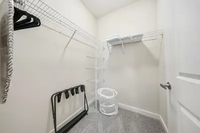 Photo 5 - Stylish 2BR w Balcony Pool Pet-friendly 15