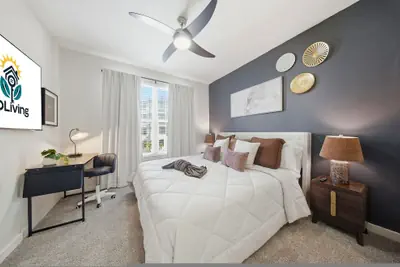 Photo 5 - Modern 2BR w Pool Pet-friendly Unit 16
