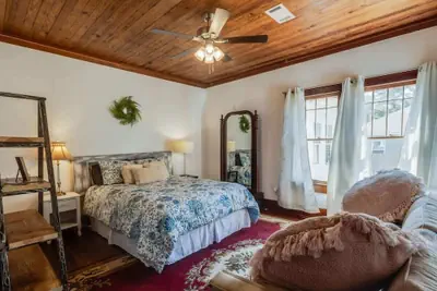 Photo 4 - Miazza Cottage in Gulfport