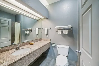 Photo 4 - Value Inn and RV Park
