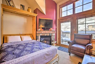 Photo 3 - Keystone Studio Vacation Retreat, Hot Tubs, Pool, etc