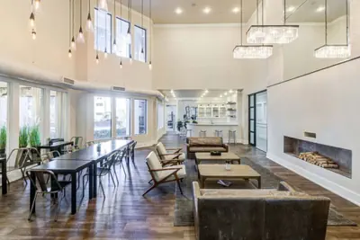 Photo 4 - Relaxing 1BR Modern Home Getaway Perfect w/ Pool