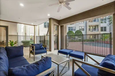 Photo 5 - Relaxing 1BR Modern Home Getaway Perfect w/ Pool