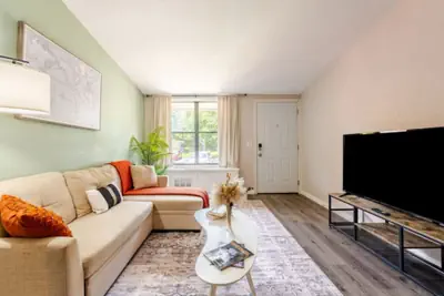 Photo 4 - Cozy 1BR Apt - 6mi to Ft Moore