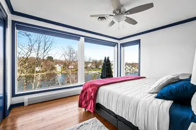 Photo 4 - Waterfront 5 Bedroom Near Bwi/annapolis/baltimore
