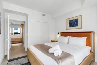 Photo 2 - Brand-New Luxury 1BR - Rooftop pool