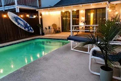 Photo 2 - Private Pool Bbq Steps To Beach 3 Bedroom Home